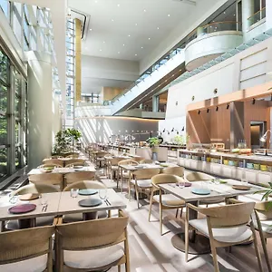 5* Hotel Grand Mercure Odori Park